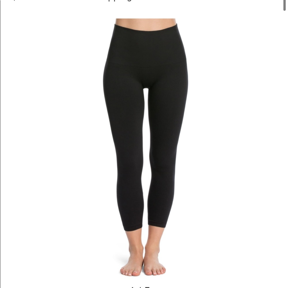 Spanx Look At Me Now Seamless Crop Legging